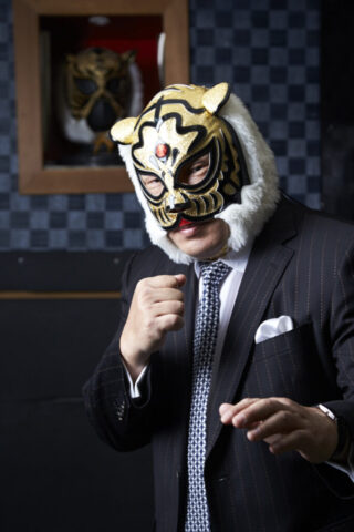 タイガーマスク